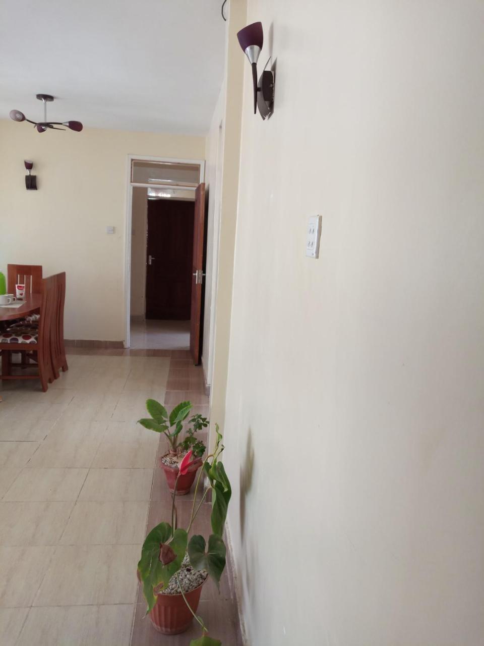 Terminal Homestay Mlolongo Exterior foto